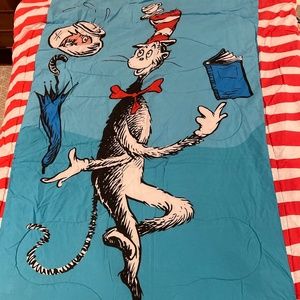 Dr. Seuss Cat in the Hat Comforter twin